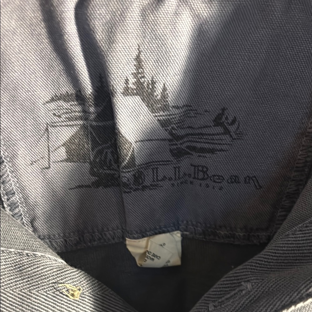 L.L. Bean Men's Dark Gray Long Sleeve Shirt
